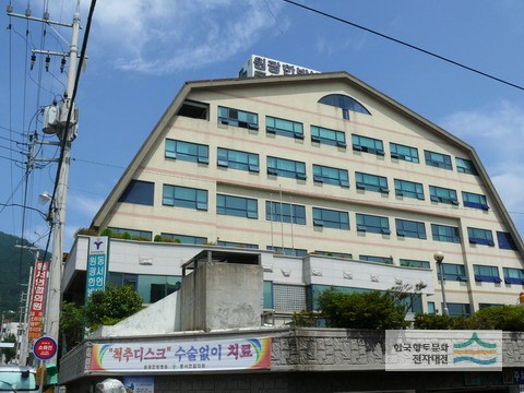 센터 이미지
