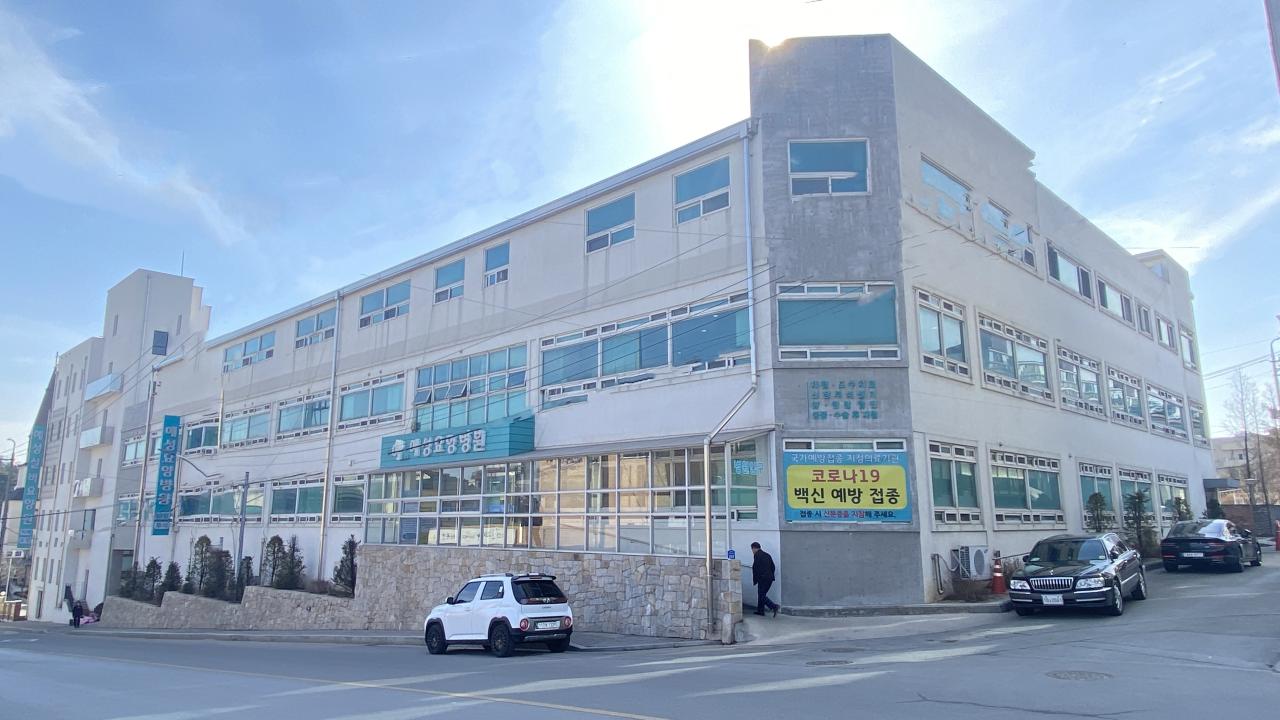 센터 이미지