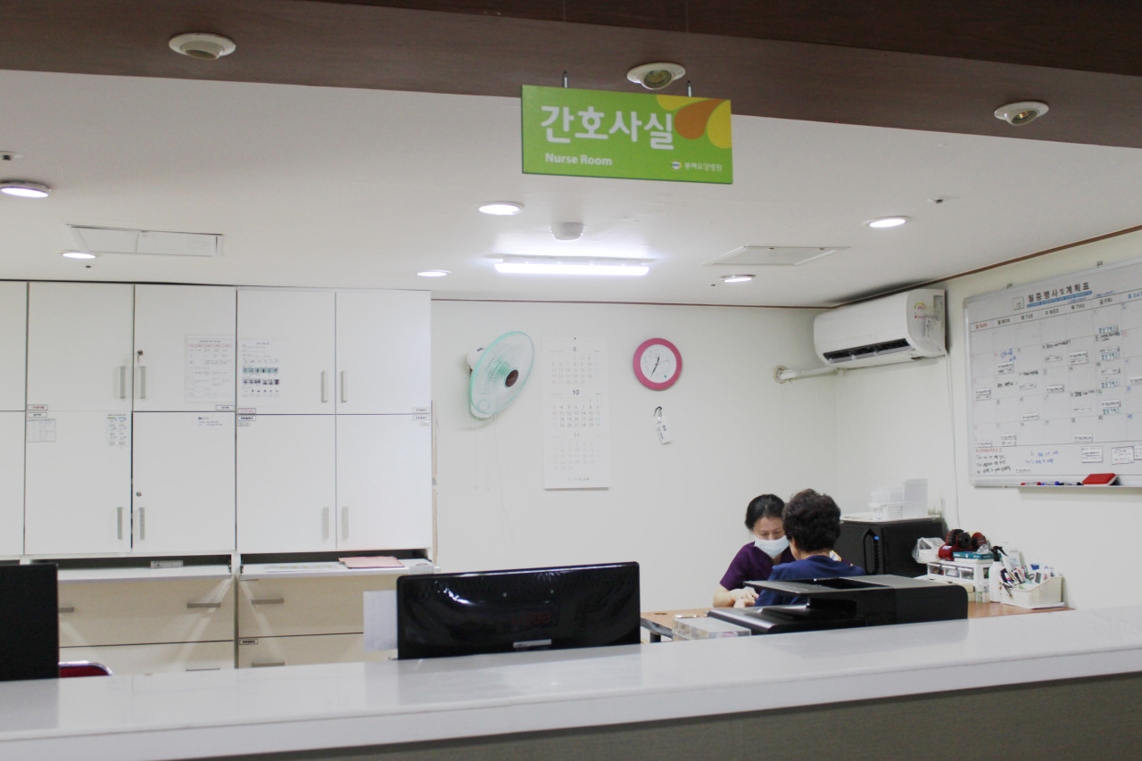 센터 이미지