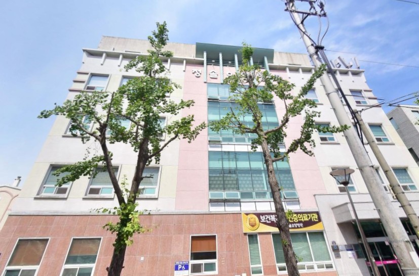 센터 이미지